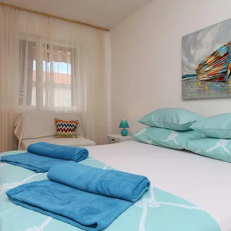 Apartments Nina Beach Makarska Exterior photo