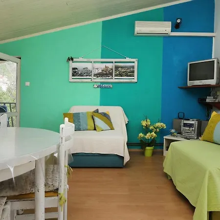 Apartments Nina Beach Makarska Exterior photo