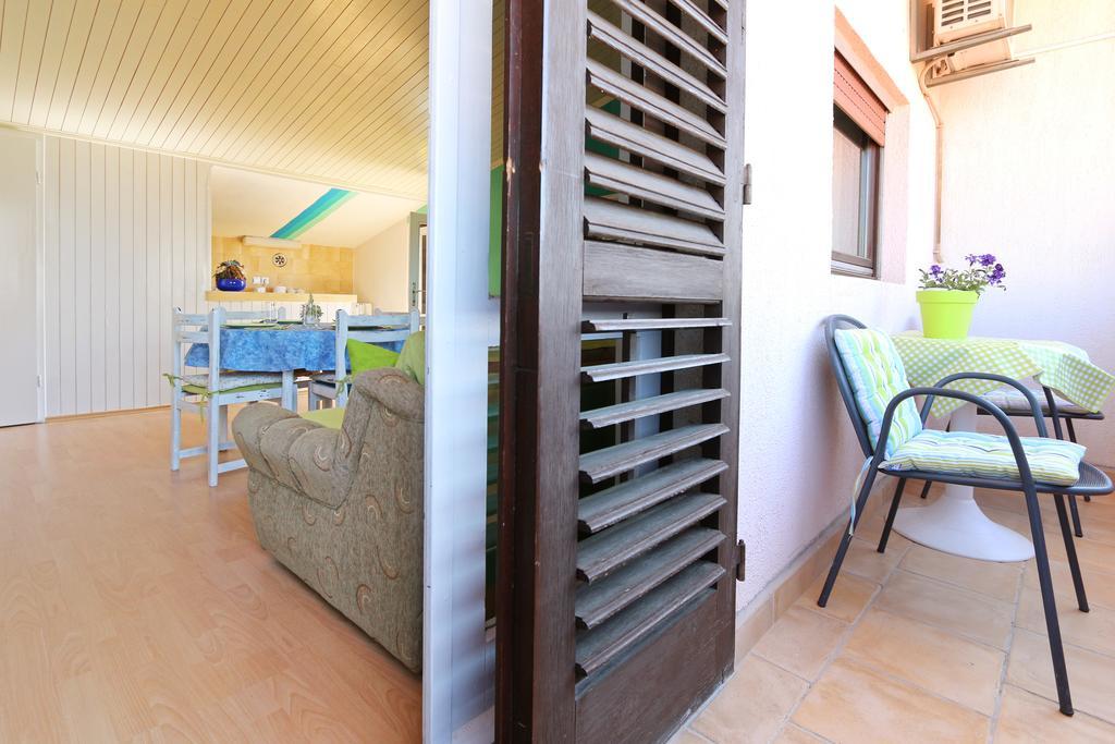Apartment Nina Makarska