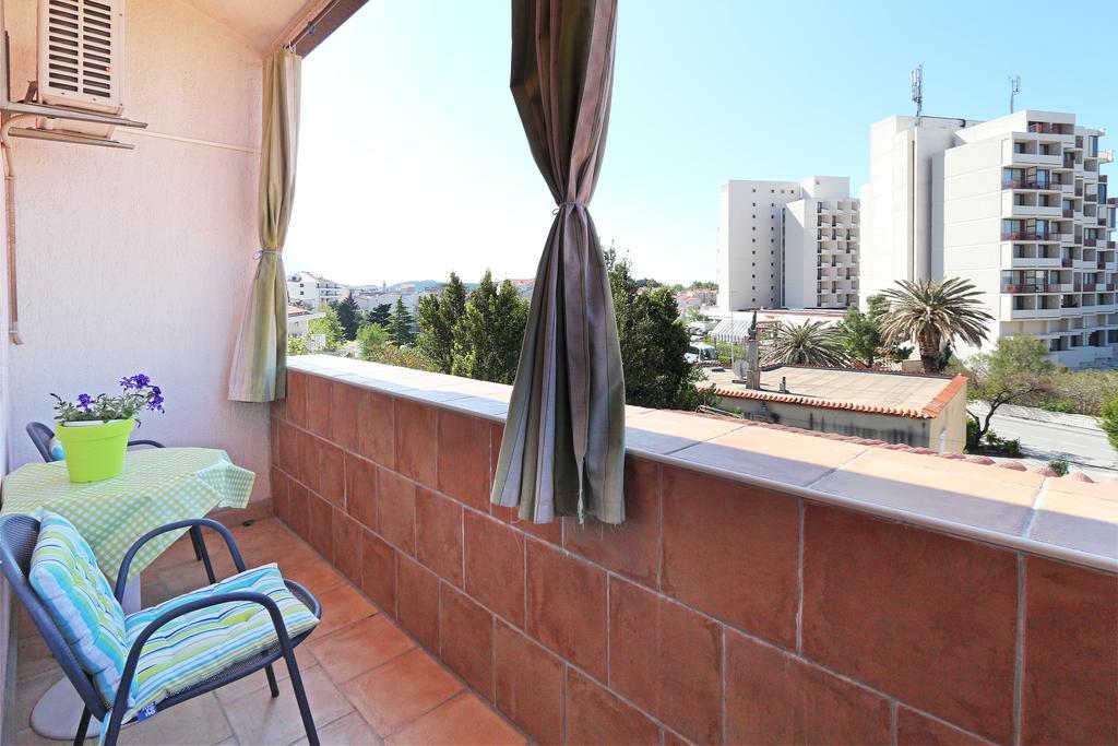 Apartment Nina