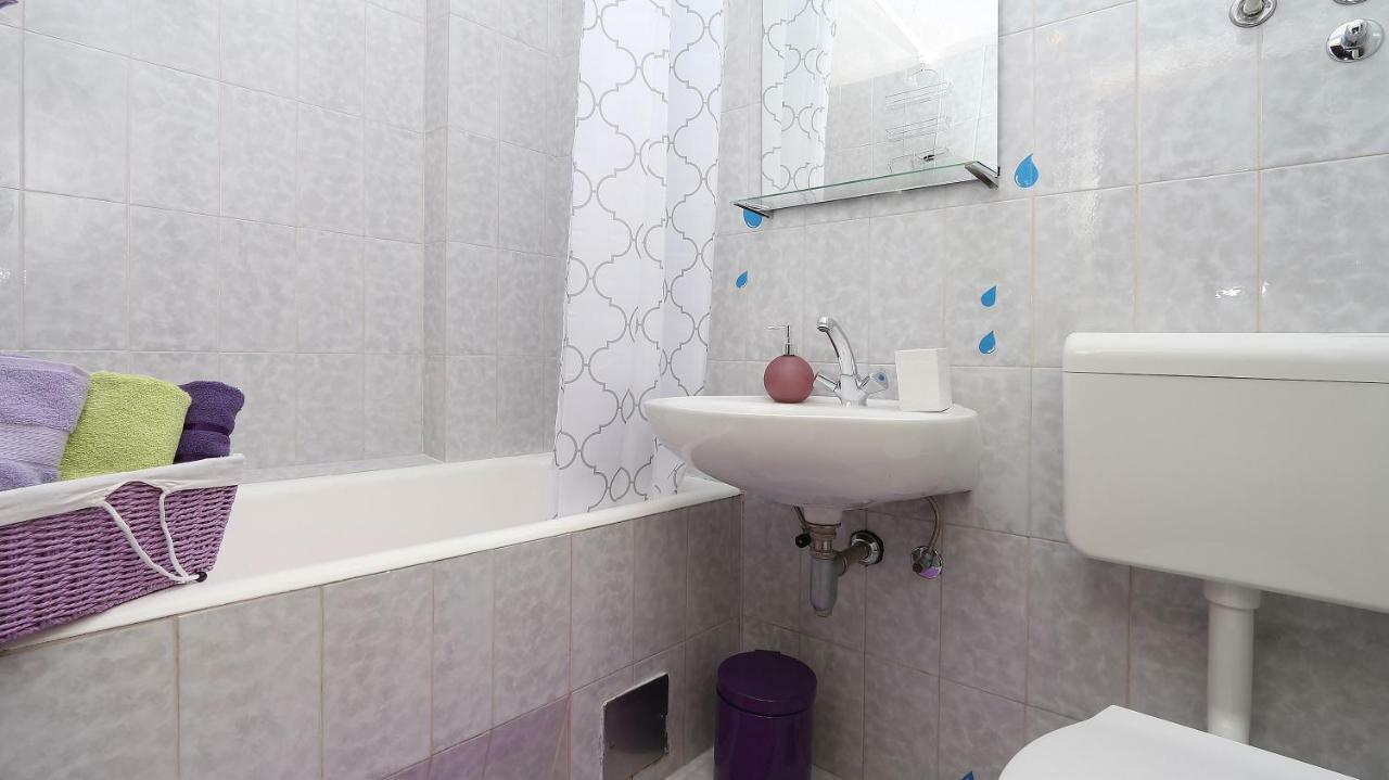 Apartment Nina Makarska