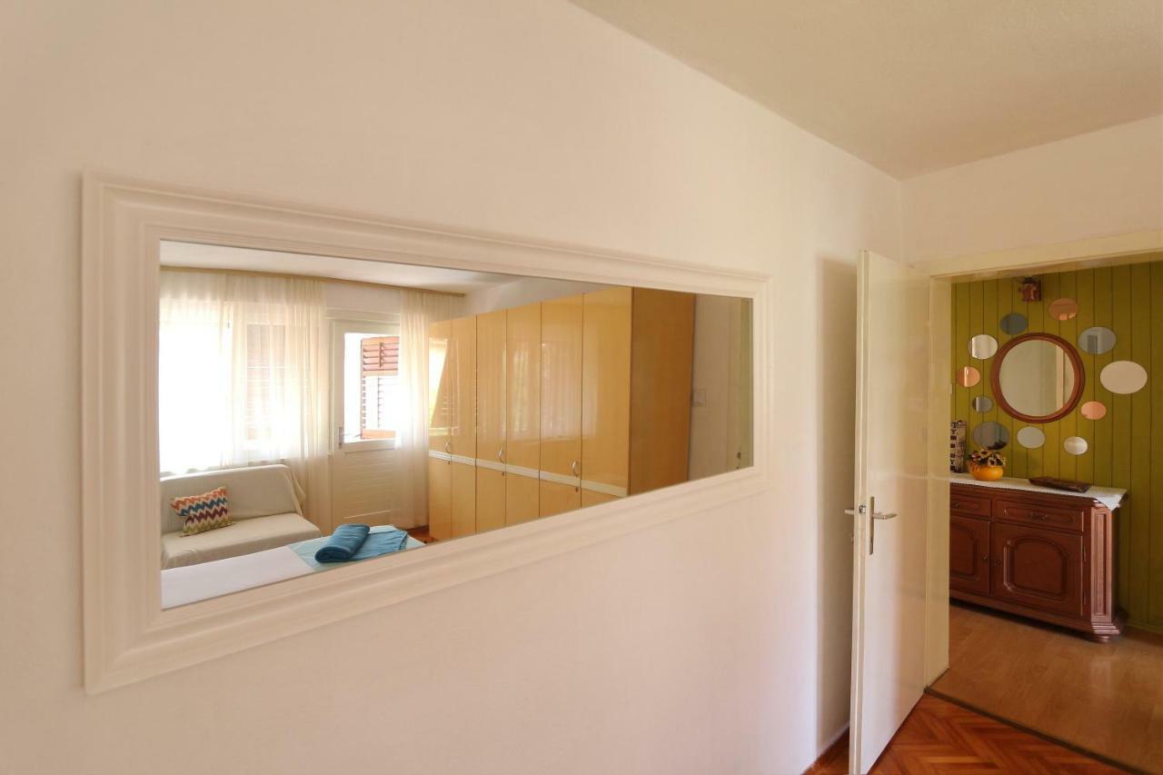 Apartment Nina Makarska